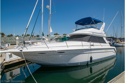 1991 Sea Ray 370 Sedan Bridge