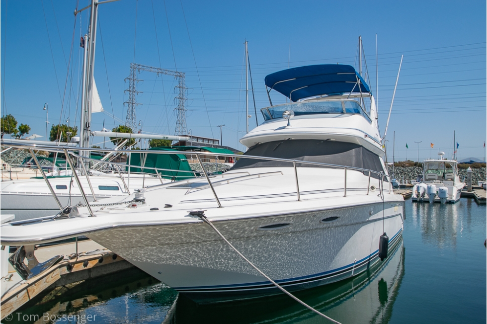 1991 Sea Ray 370 Sedan Bridge
