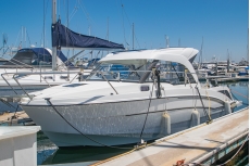 2021 Beneteau Antares 8