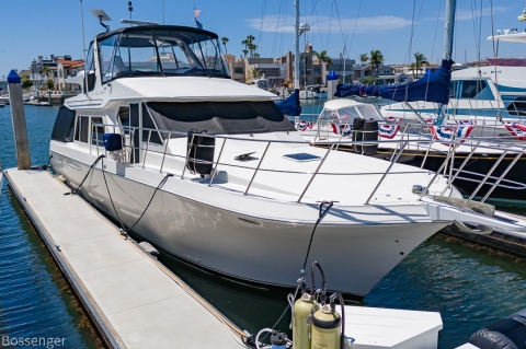 2001 Navigator 56 Pilothouse Classic