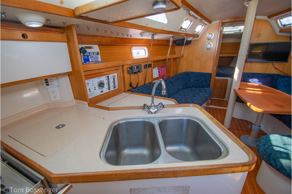 1997 Catalina 320 MkI