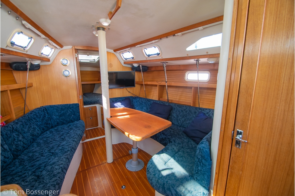 1997 Catalina 320 MkI