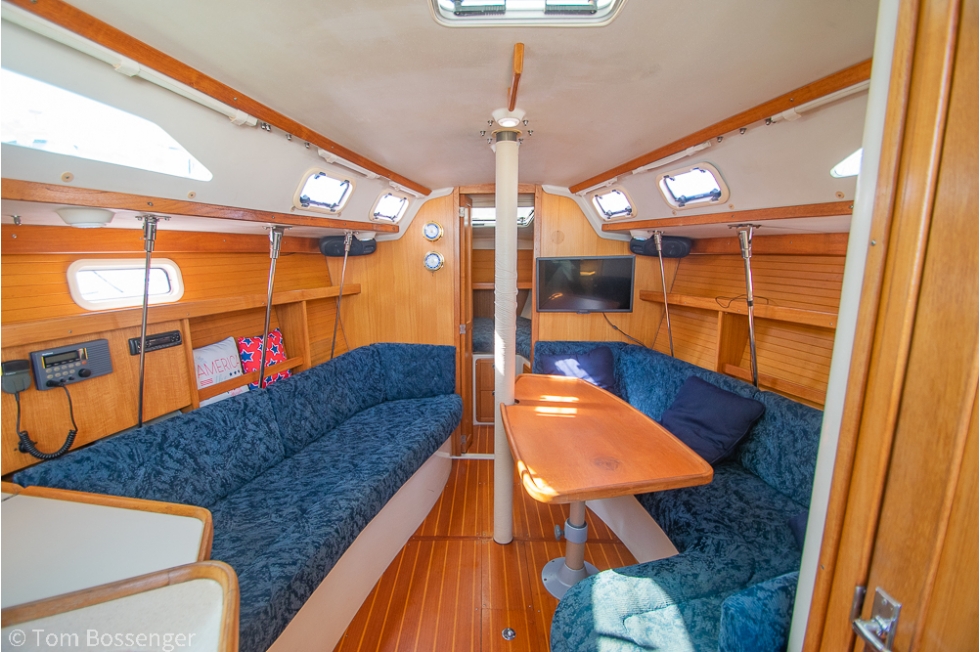 1997 Catalina 320 MkI