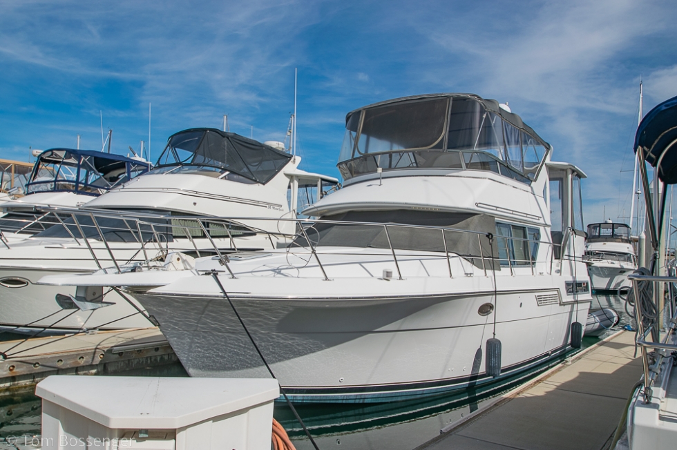 1996 Carver 370 1996 Carver 370