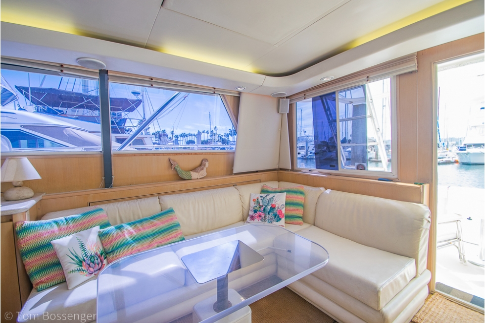 1993 Tiara Yachts 4300 Convertible