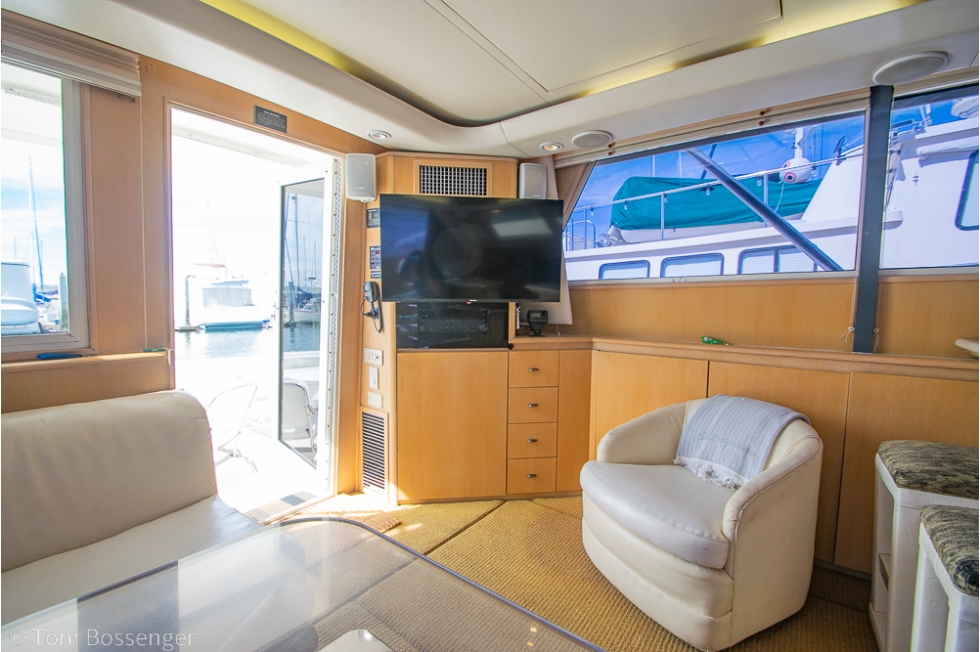 1993 Tiara Yachts 4300 Convertible