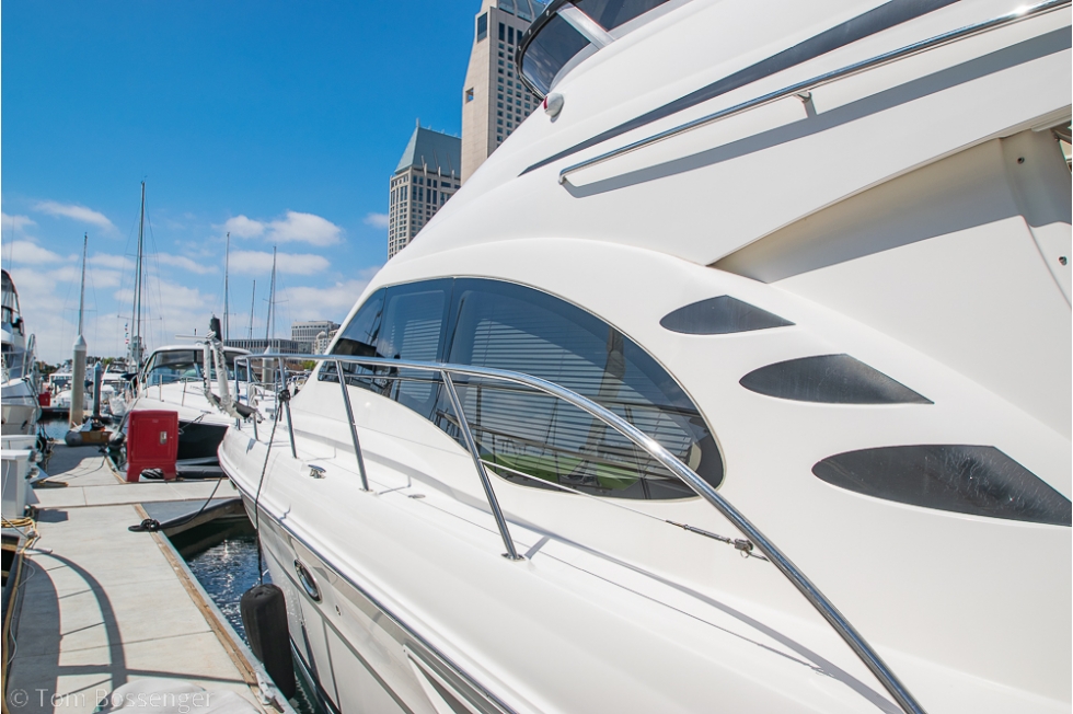 2005 Sea Ray 420 Sedan Bridge