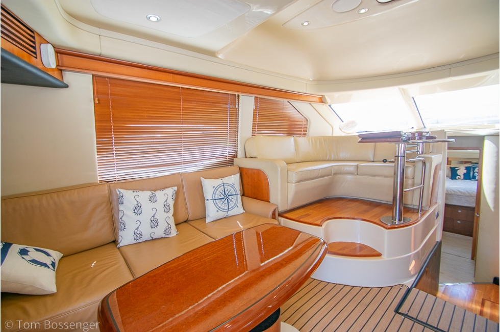 2005 Sea Ray 420 Sedan Bridge