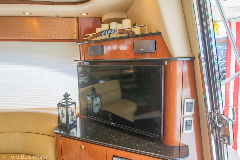 2008 Meridian 580 Pilothouse