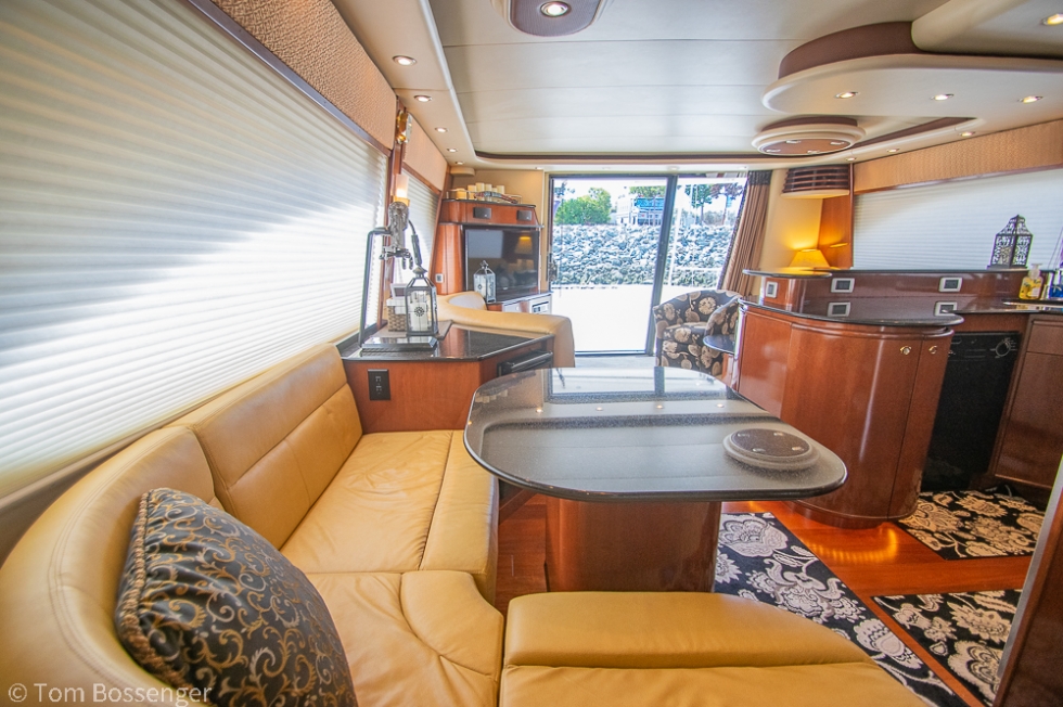 2008 Meridian 580 Pilothouse