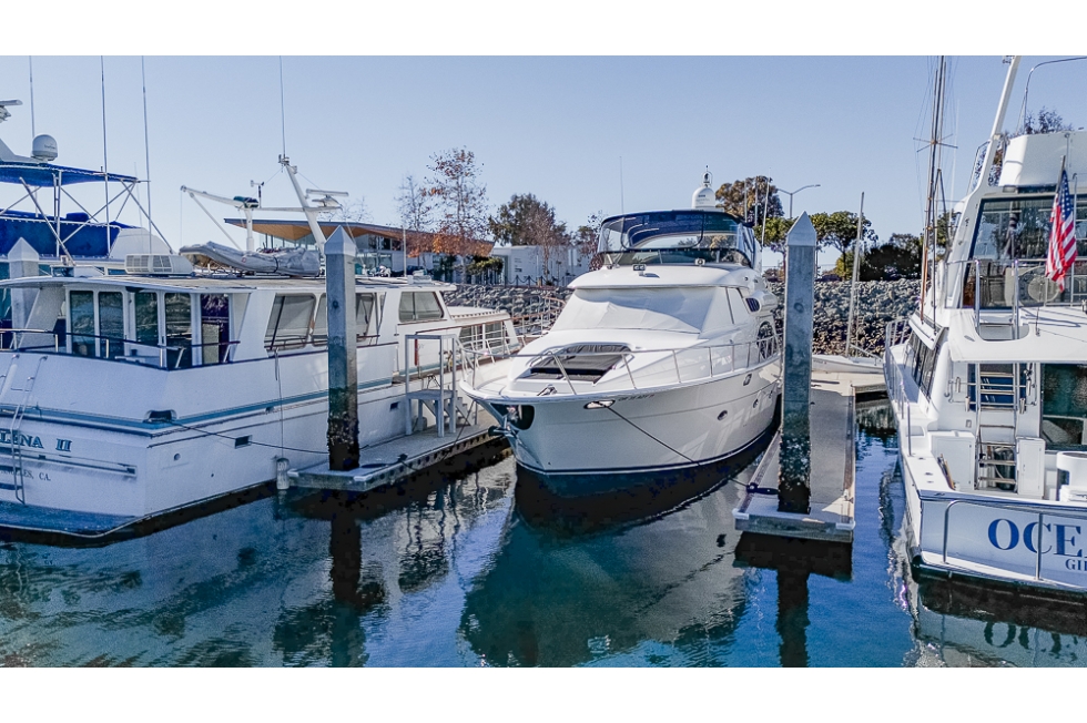 2008 Meridian 580 Pilothouse